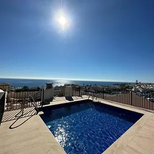 https://apartamento-plaza-del-olvido.hotelsinnerja.org