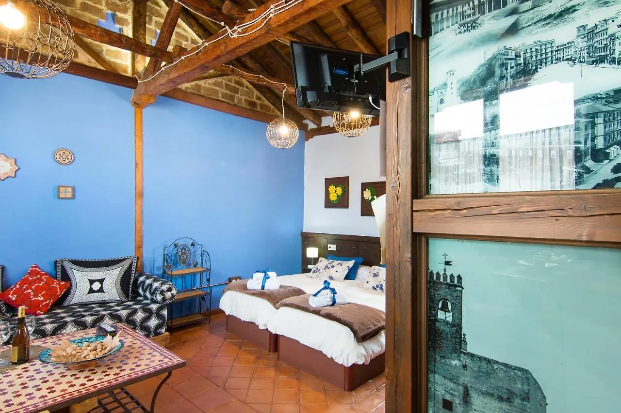 Apartment La Buhardilla De Mesones ,Vicent Suite Granada Spain