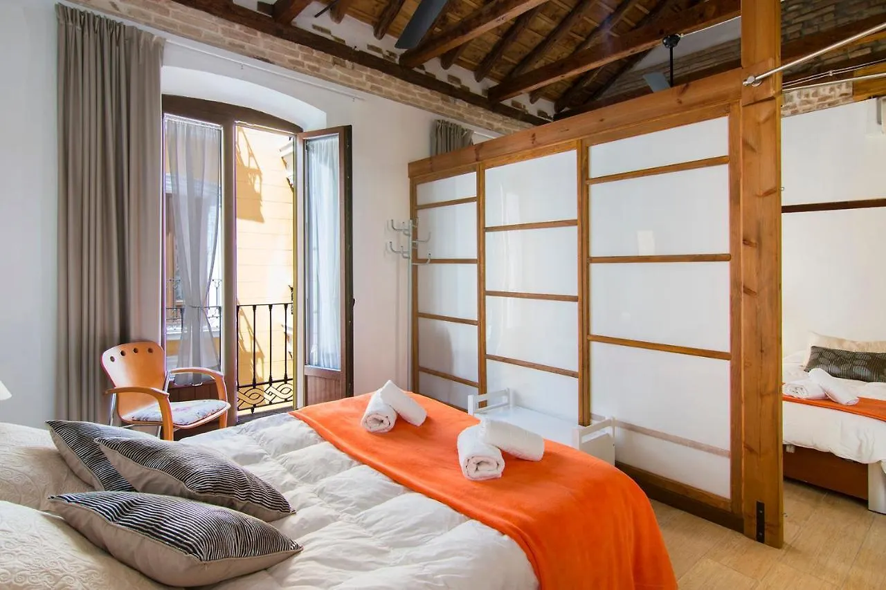 La Buhardilla De Mesones ,Vicent Suite Granada