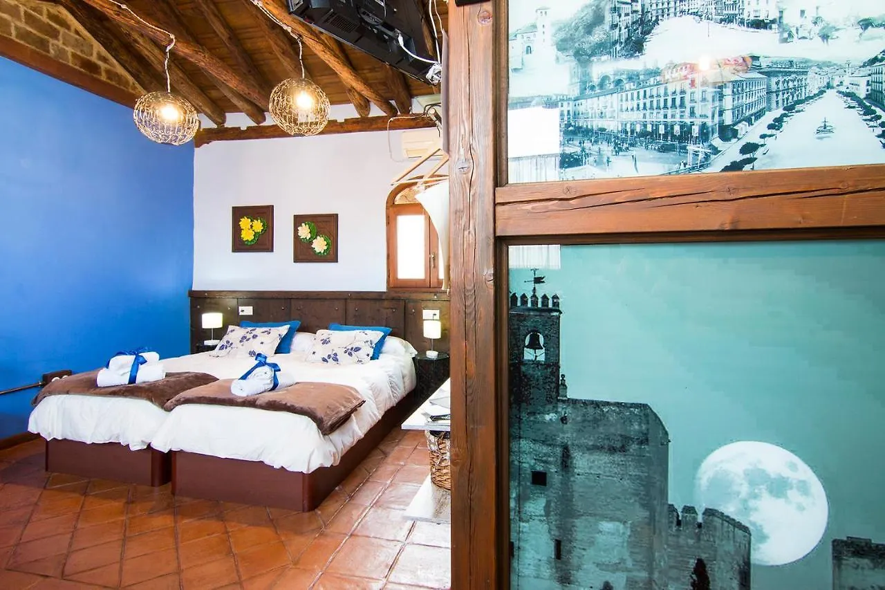 Apartment La Buhardilla De Mesones ,Vicent Suite Granada