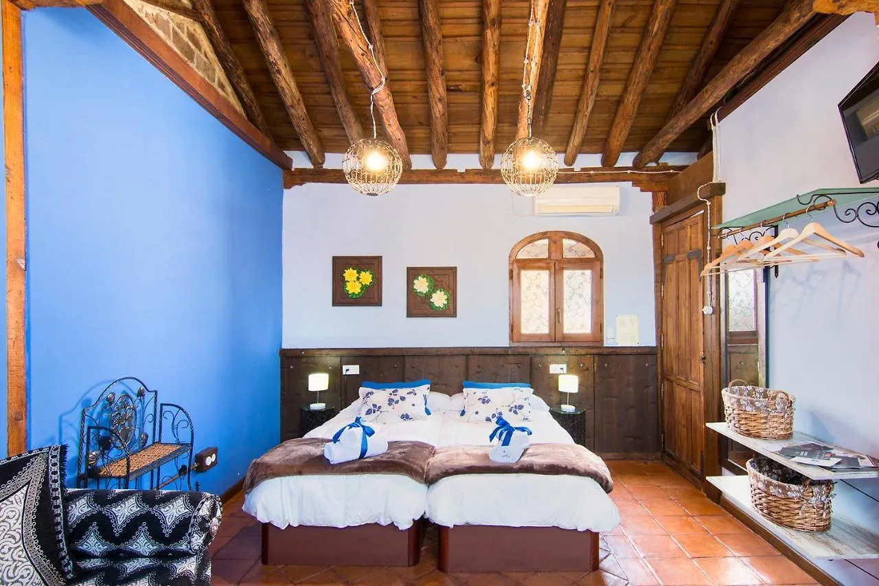 La Buhardilla De Mesones ,Vicent Suite Granada Spain