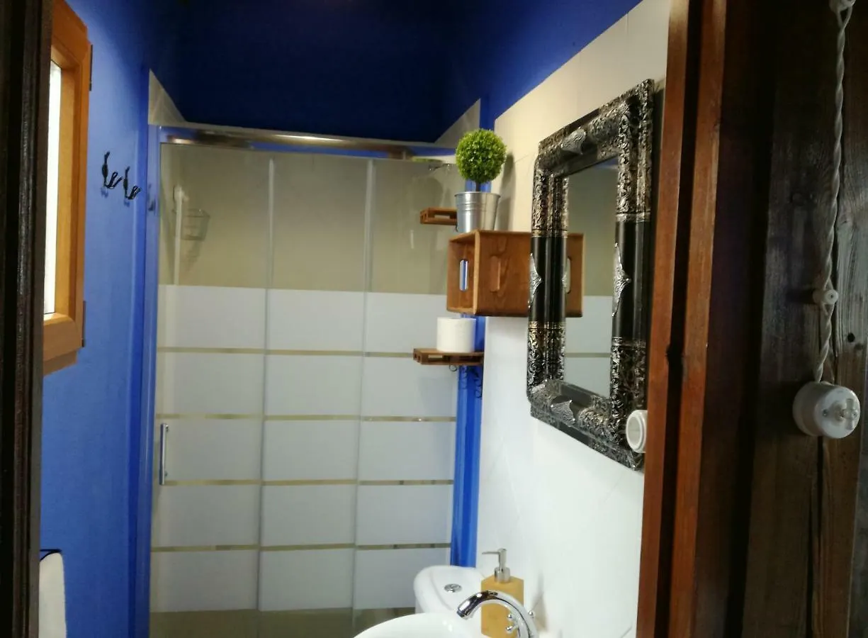 Apartment La Buhardilla De Mesones ,Vicent Suite Granada
