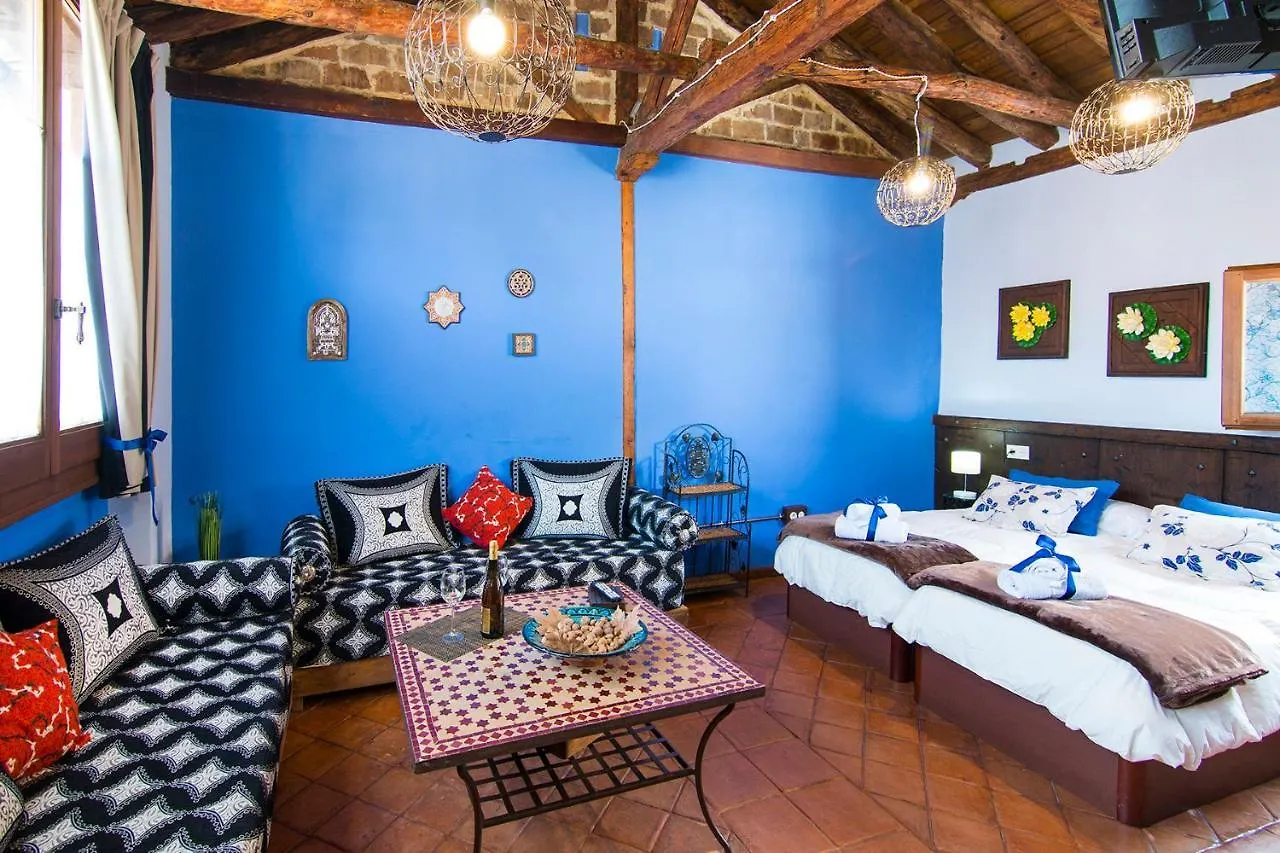 La Buhardilla De Mesones ,Vicent Suite Granada