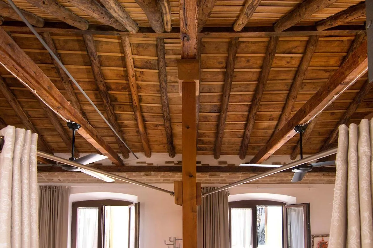 Apartment La Buhardilla De Mesones ,Vicent Suite Granada